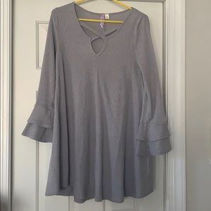 Bell-sleeved ribbed dress